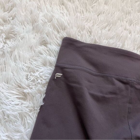 Fabletics workout leggings solid grey capri size small waist pocket - Picture 5 of 6